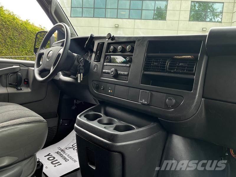 GMC Savana Furgonetas cerradas