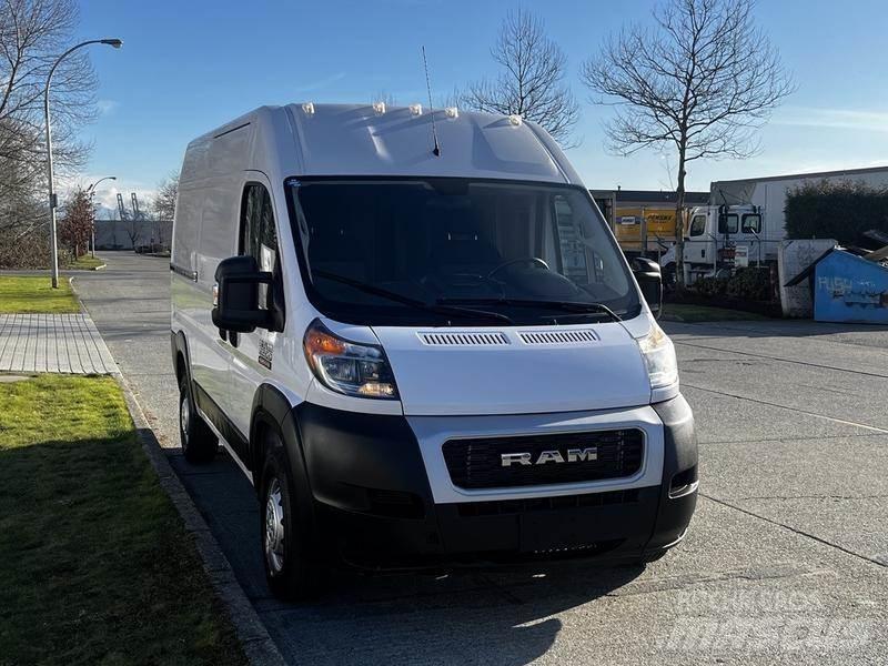 RAM Promaster Furgonetas cerradas