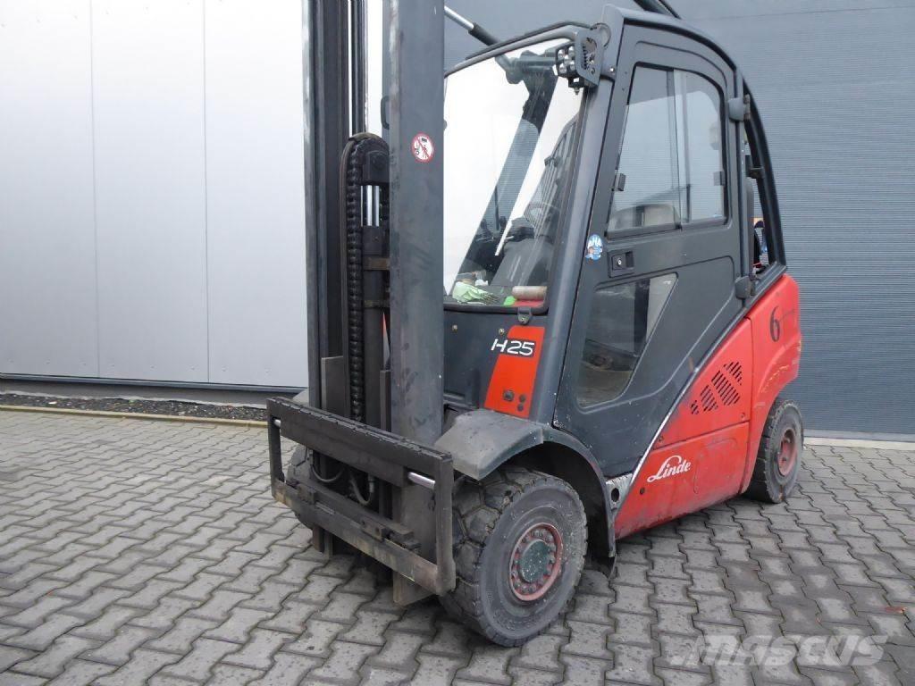 Linde H25T-01 Camiones LPG