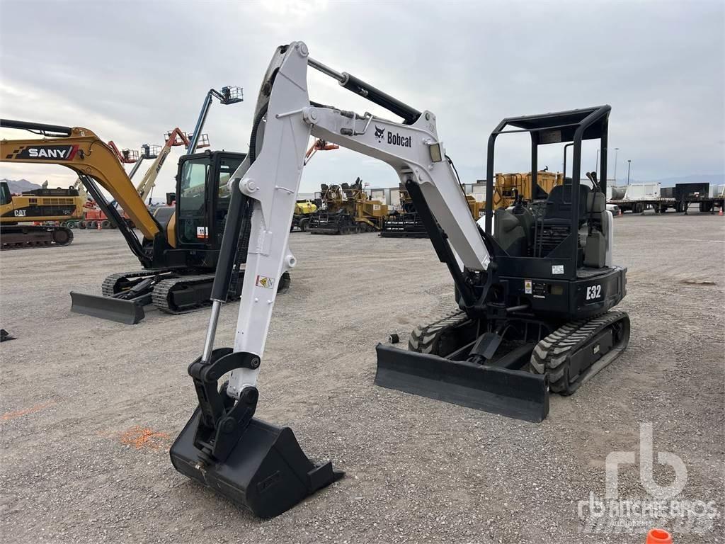 Bobcat E32 Miniexcavadoras