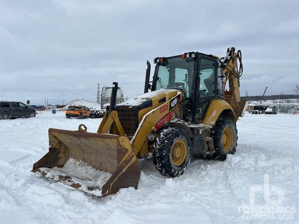 CAT 420F2 Retrocargadoras