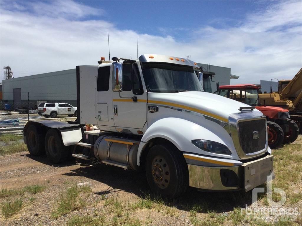 CAT CT630 Camiones tractor