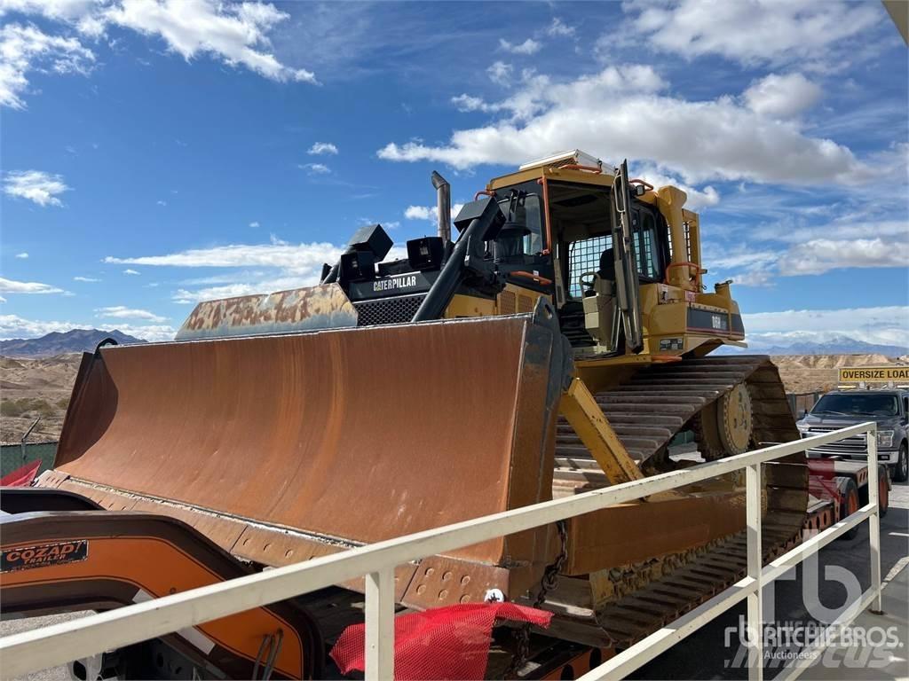 CAT D6H Buldozer sobre oruga