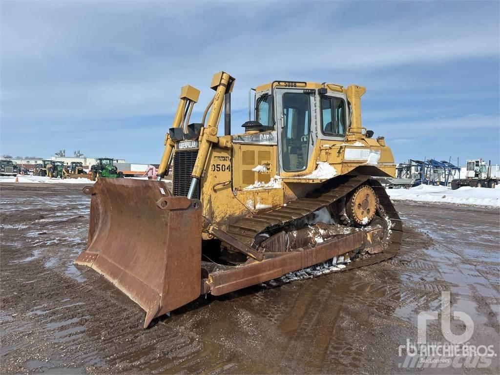 CAT D6R Buldozer sobre oruga