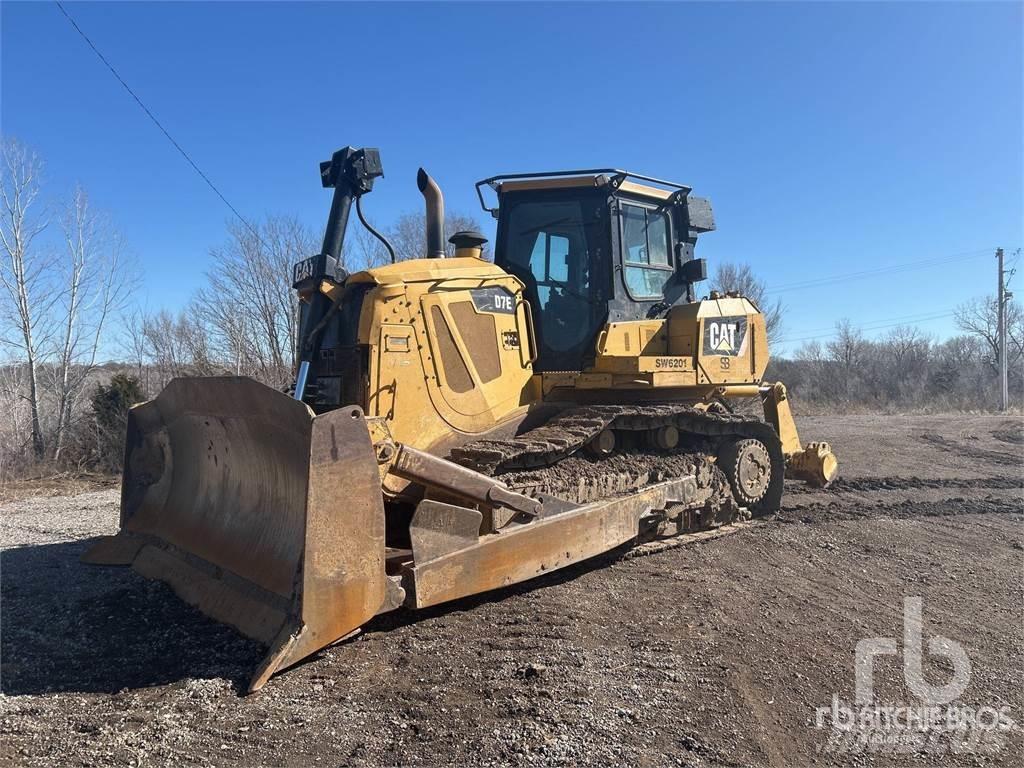 CAT D7E Buldozer sobre oruga