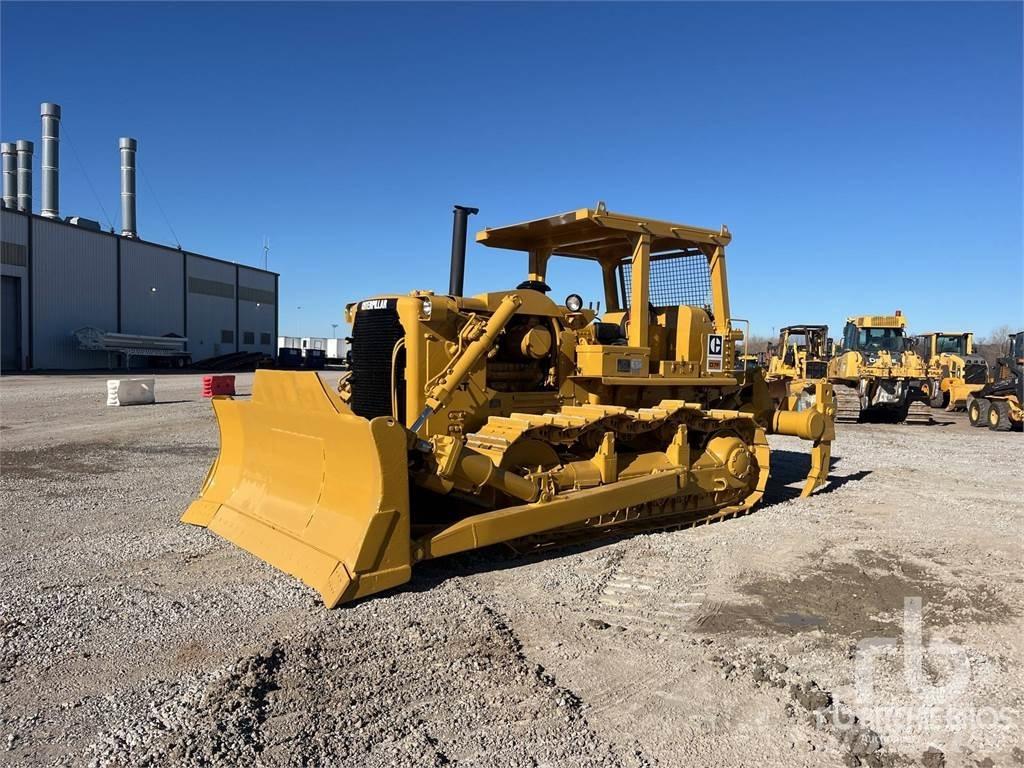 CAT D7F Buldozer sobre oruga