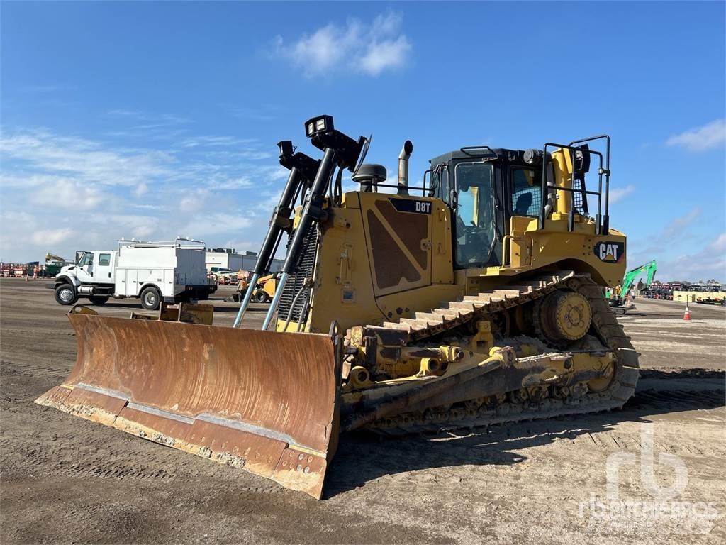 CAT D8T Buldozer sobre oruga