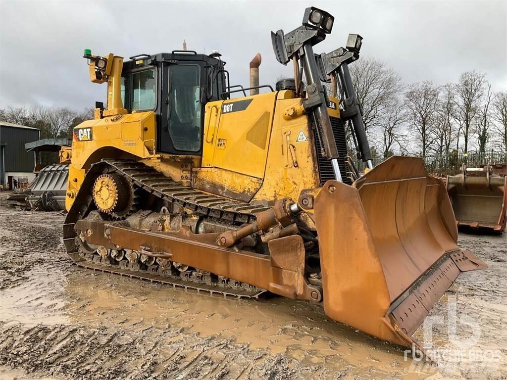 CAT D8T Buldozer sobre oruga