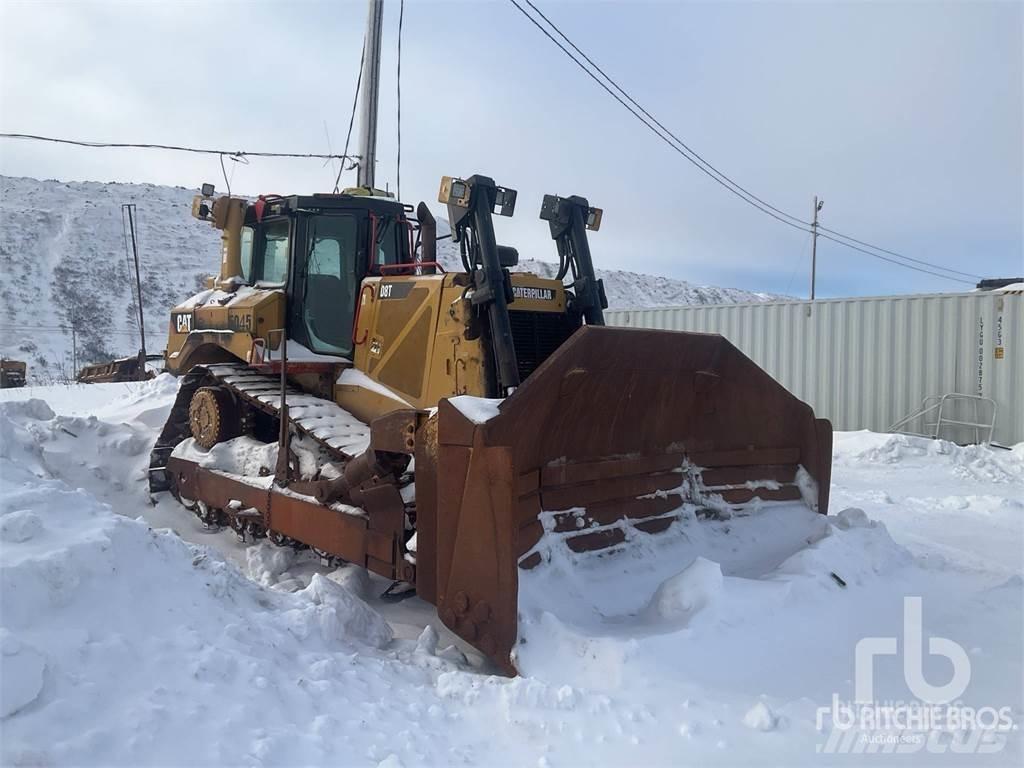 CAT D8T Buldozer sobre oruga