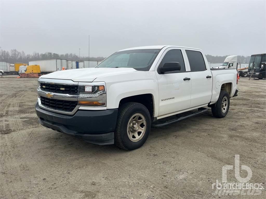 Chevrolet 1500 Caja abierta/laterales abatibles