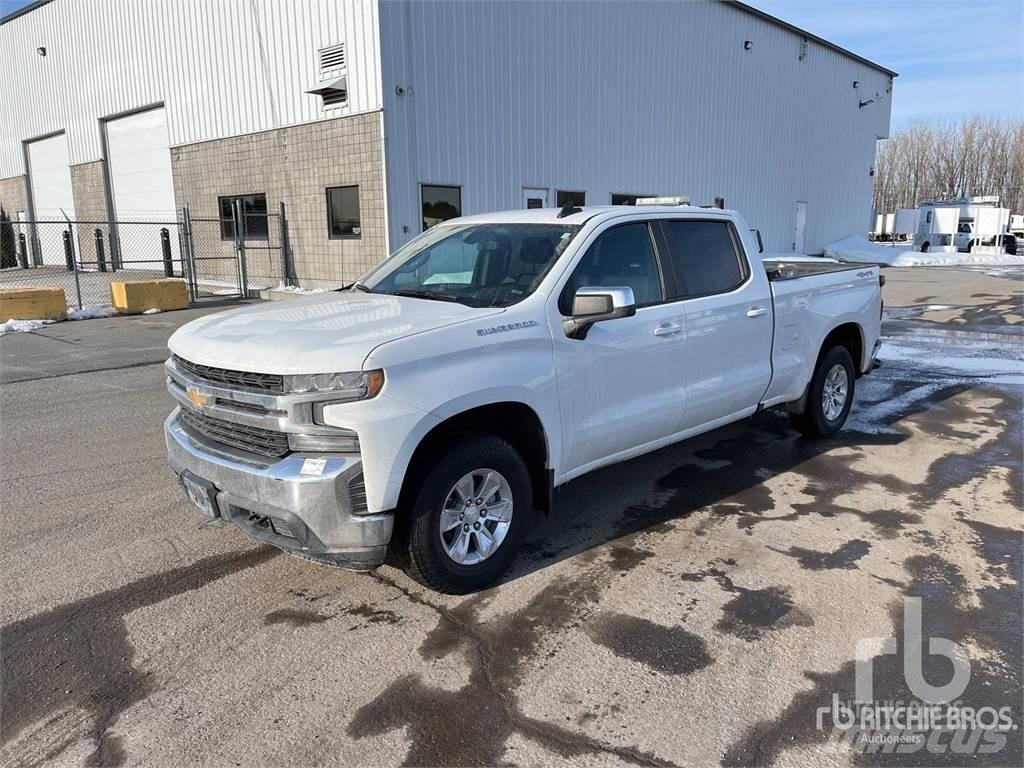 Chevrolet 1500 Caja abierta/laterales abatibles