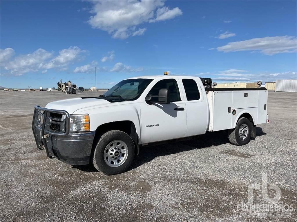 Chevrolet 3500 Vehículos municipales multiusos