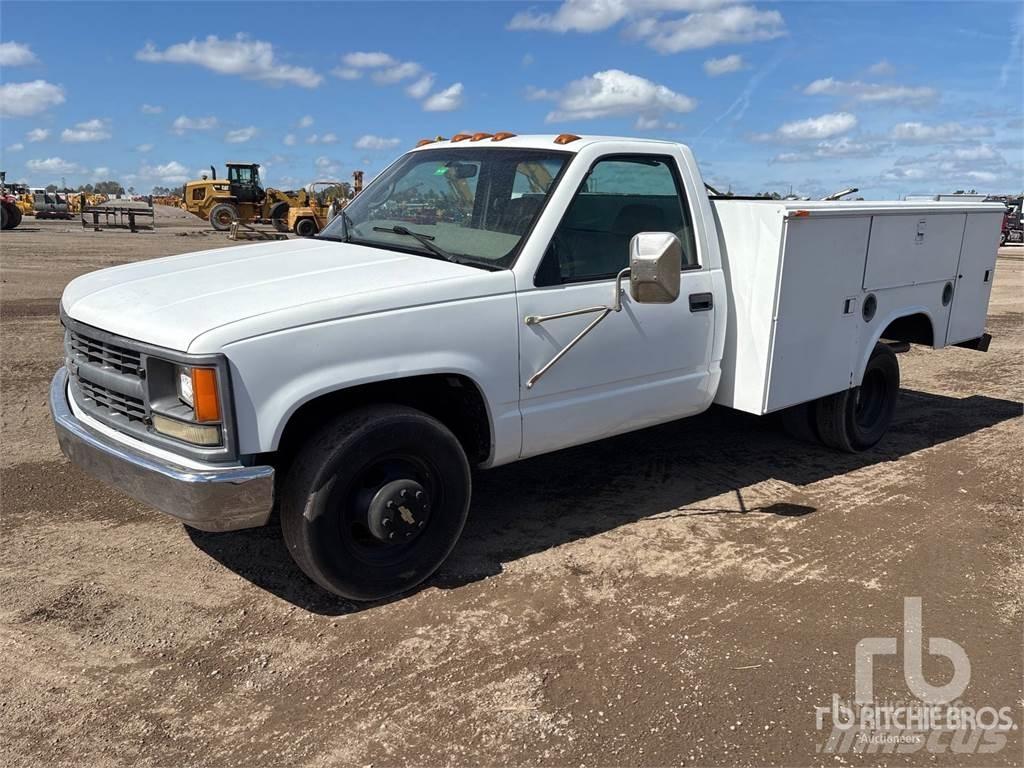 Chevrolet 3500 Vehículos municipales multiusos