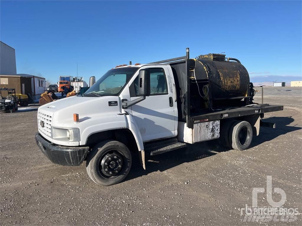 Chevrolet C4500 Rociadoras de asfalto