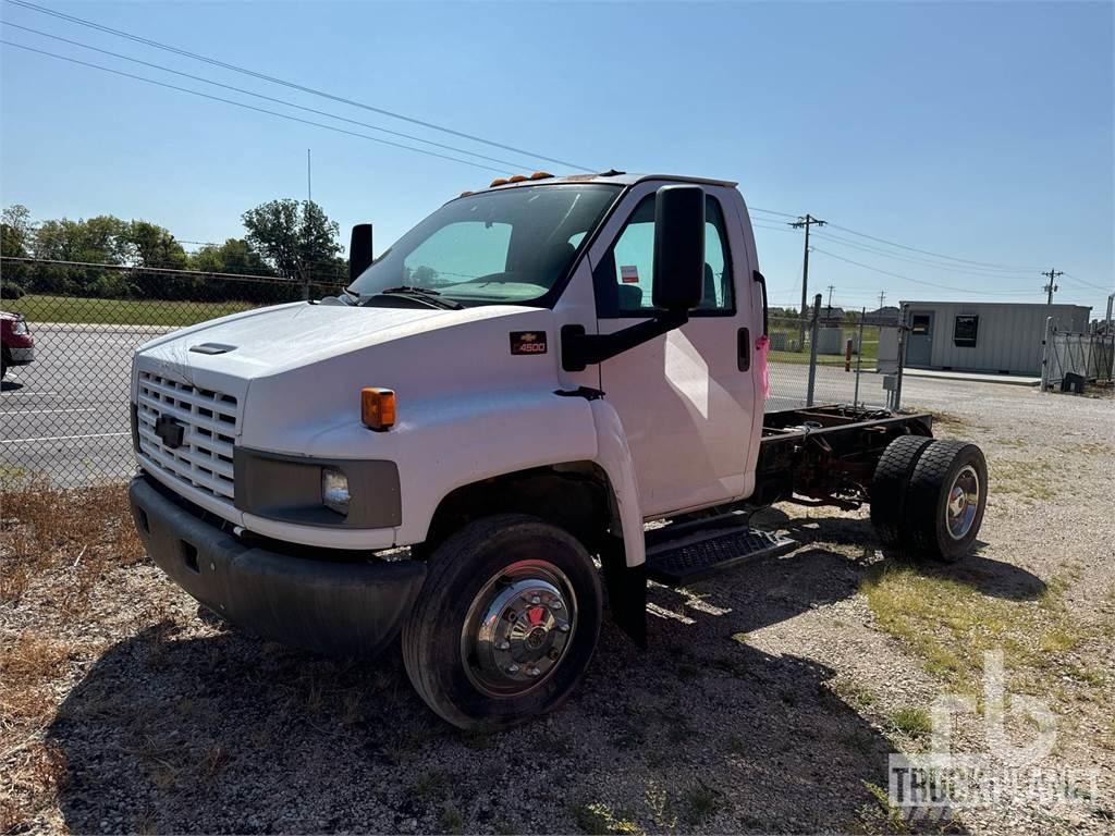 Chevrolet C4500 Camiones con chasís y cabina