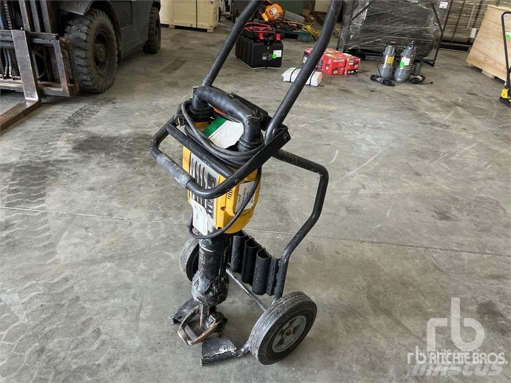 DeWalt D25960K Otros