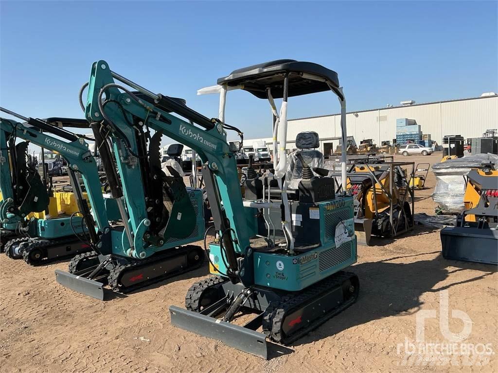  DIGMASTER DM200 Miniexcavadoras