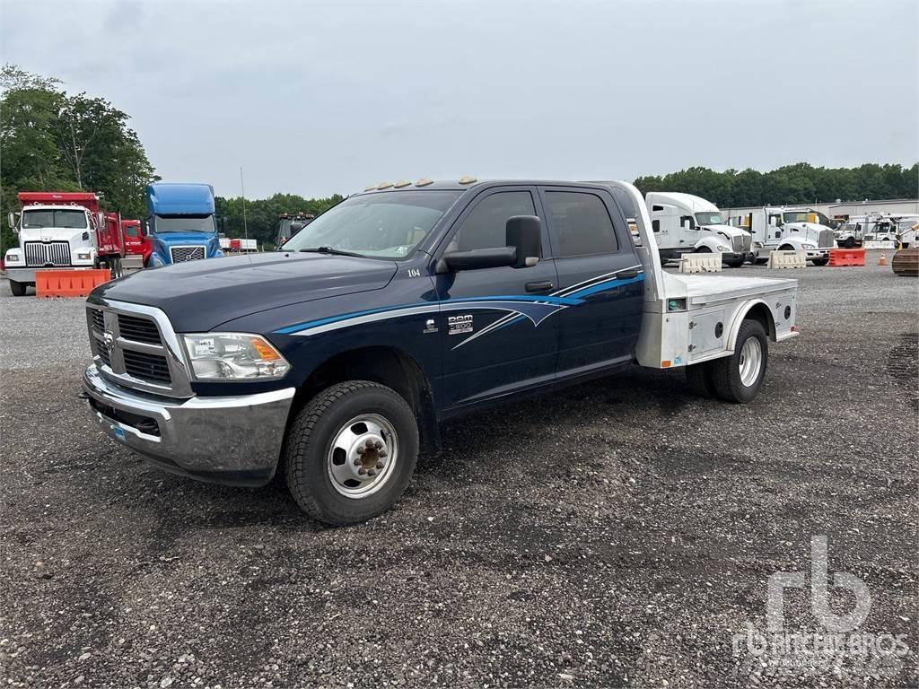 Dodge 3500 Camiones de cama baja