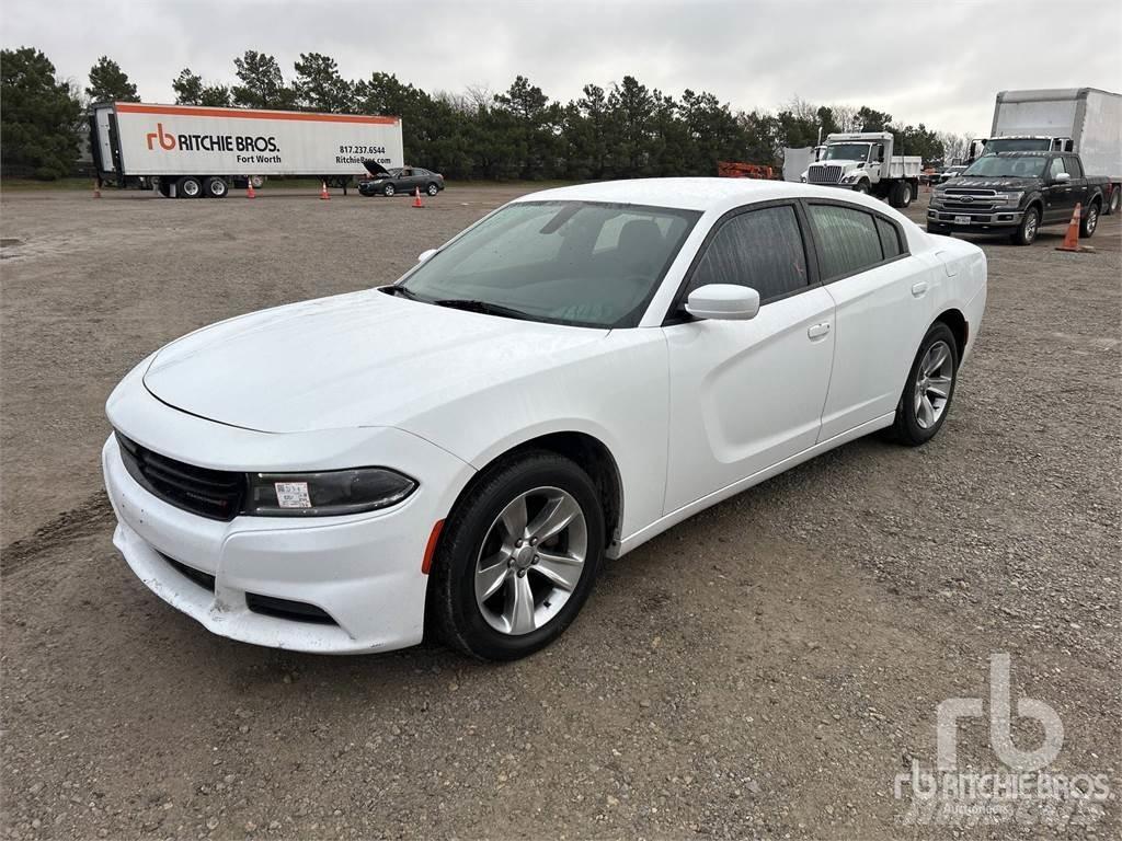 Dodge CHARGER Carros