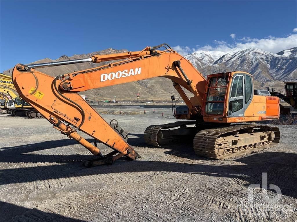 Doosan DX300LC Excavadoras sobre orugas