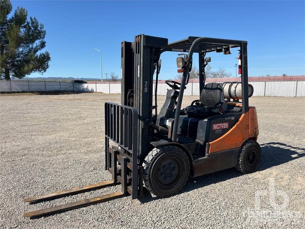 Doosan G25P Camiones diesel