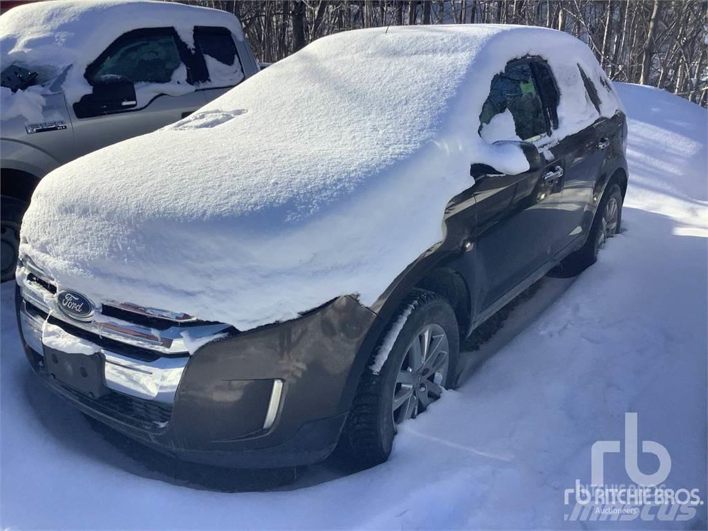 Ford EDGE Caja abierta/laterales abatibles