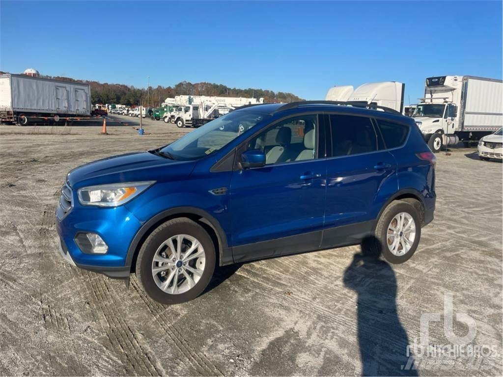 Ford ESCAPE Caja abierta/laterales abatibles