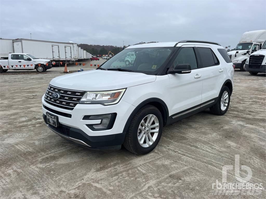 Ford EXPLORER Caja abierta/laterales abatibles