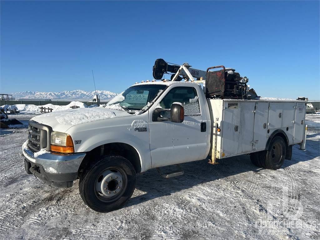 Ford F550XL Vehículos municipales multiusos