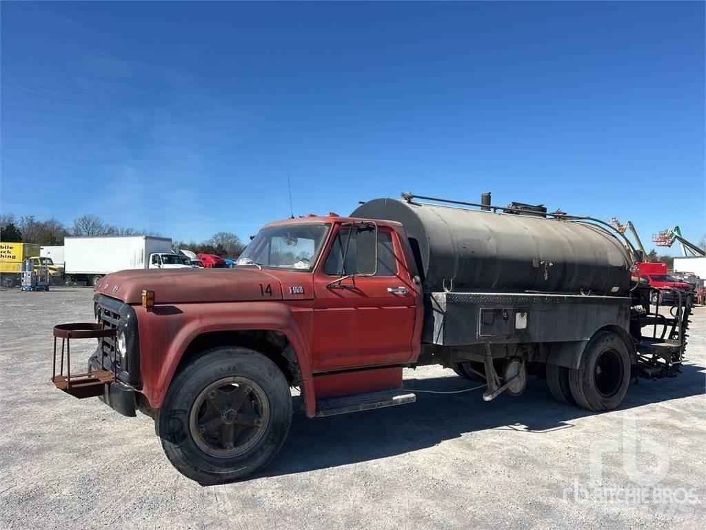 Ford F600 Rociadoras de asfalto