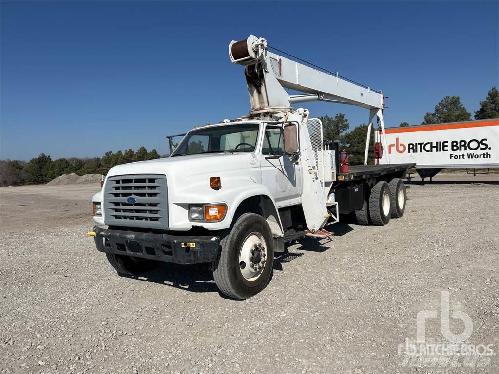 Ford FT900F Camiones grúa