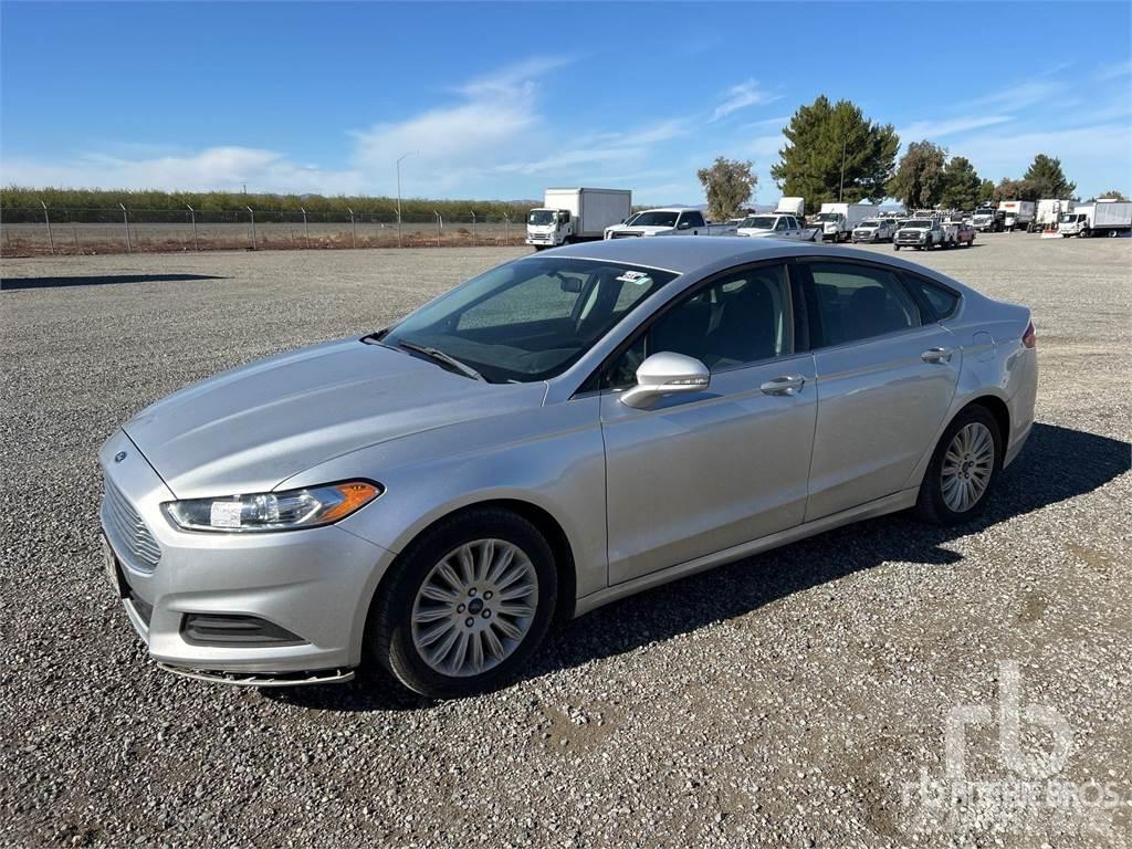 Ford FUSION Carros