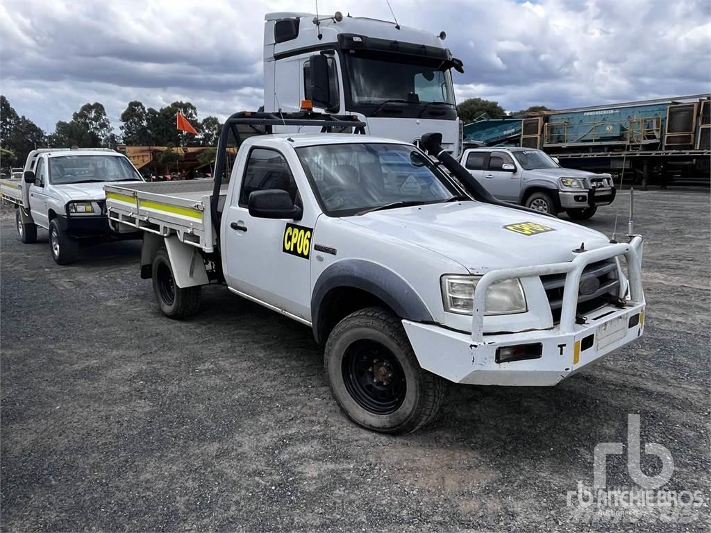 Ford RANGER Caja abierta/laterales abatibles