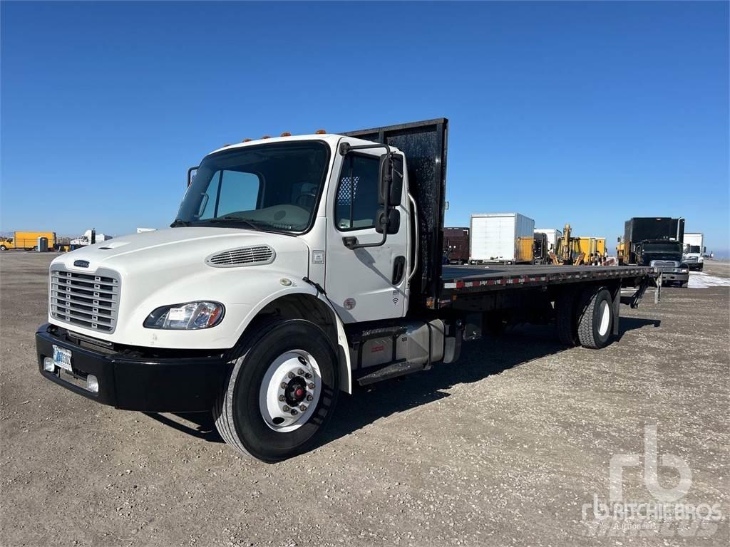 Freightliner M2 Camiones de cama baja