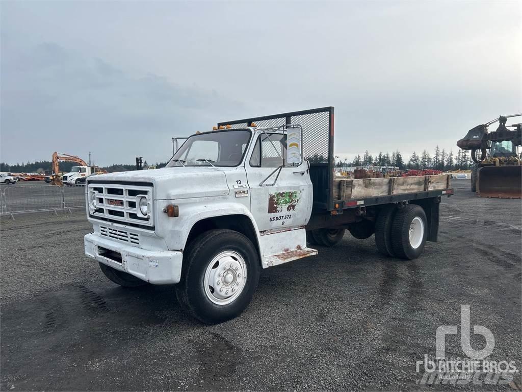 GMC C50 Camiones de cama baja