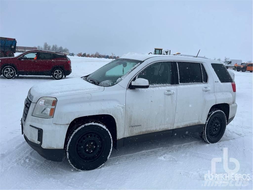 GMC TERRAIN Caja abierta/laterales abatibles