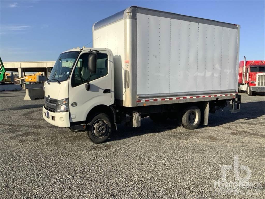 Hino 155 Furgonetas cerradas