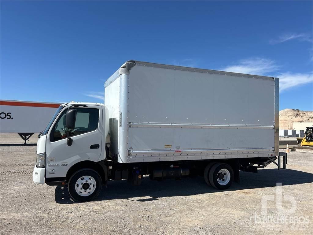 Hino 155 Furgonetas cerradas