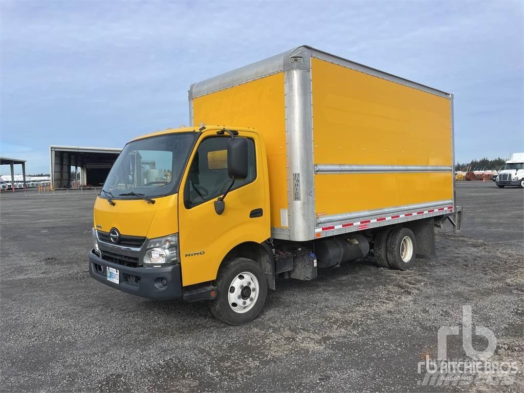 Hino 155 Furgonetas cerradas