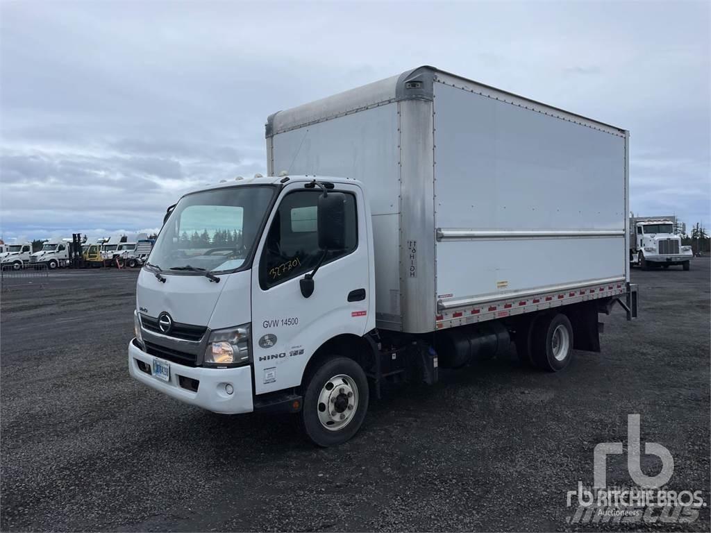 Hino 155 Furgonetas cerradas