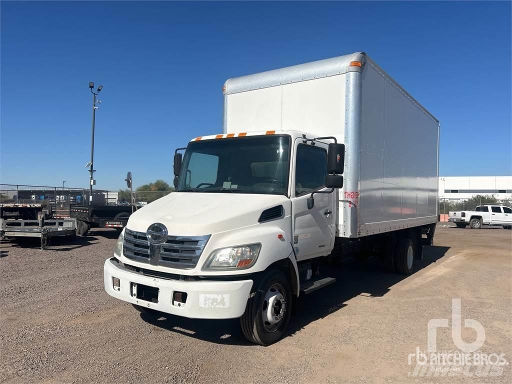 Hino 185 Furgonetas cerradas