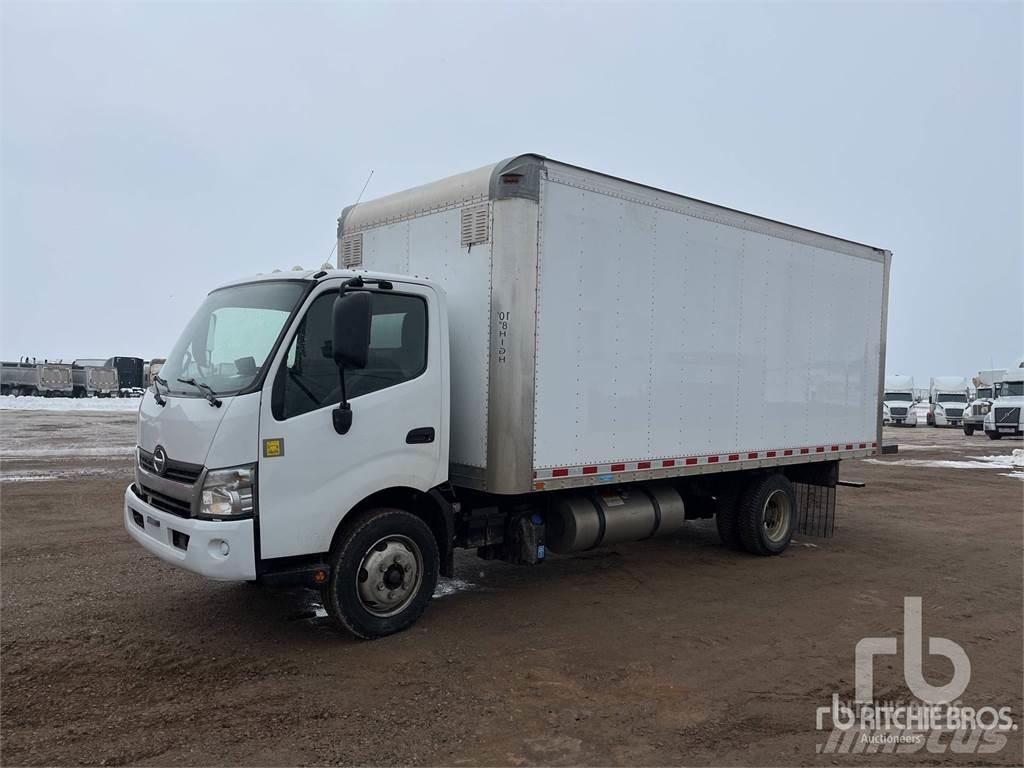 Hino 195 Furgonetas cerradas