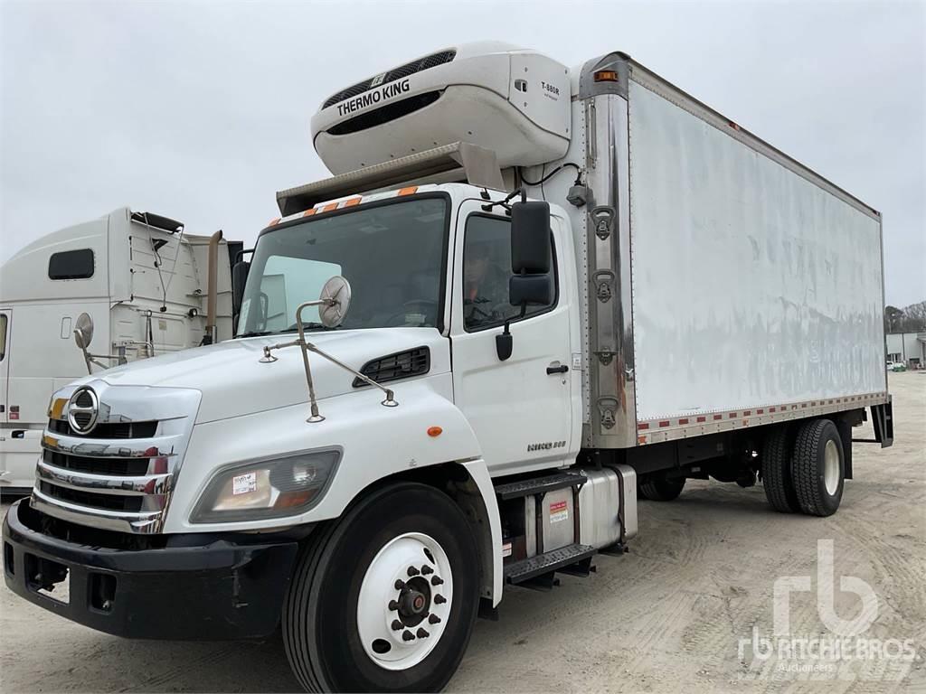 Hino 268 Furgonetas con temperatura controlada