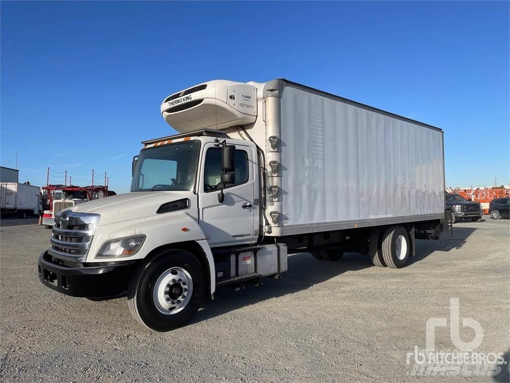 Hino 268 Furgonetas con temperatura controlada