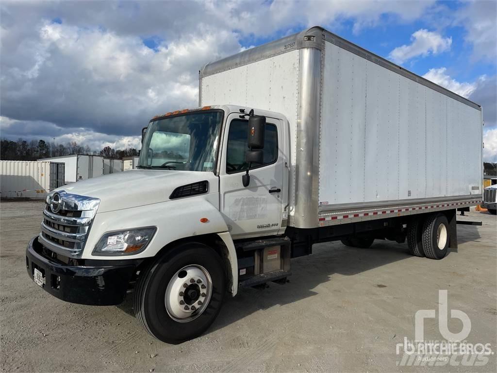 Hino 268 Furgonetas cerradas