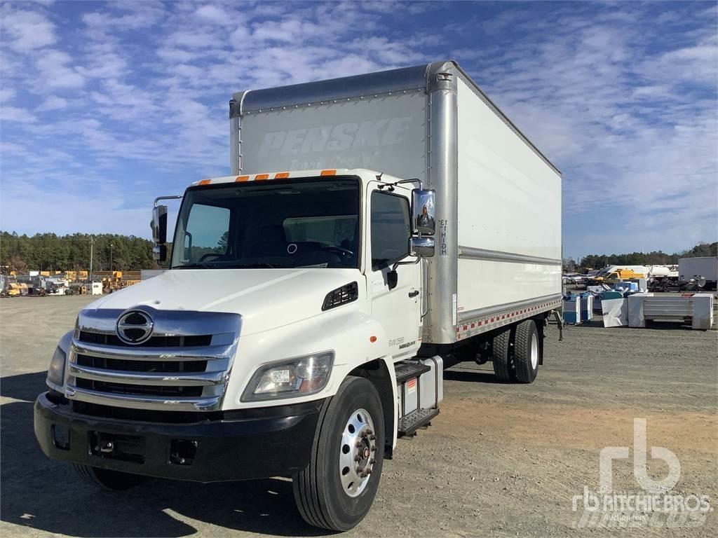 Hino 268 Furgonetas cerradas