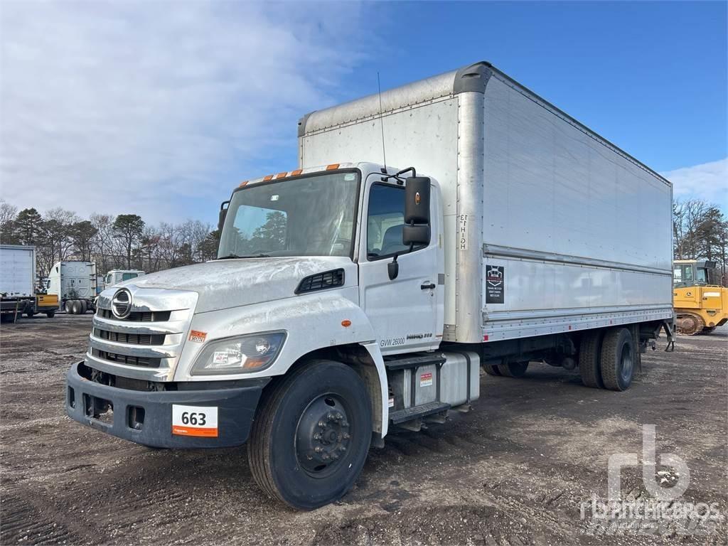 Hino 268 Furgonetas cerradas