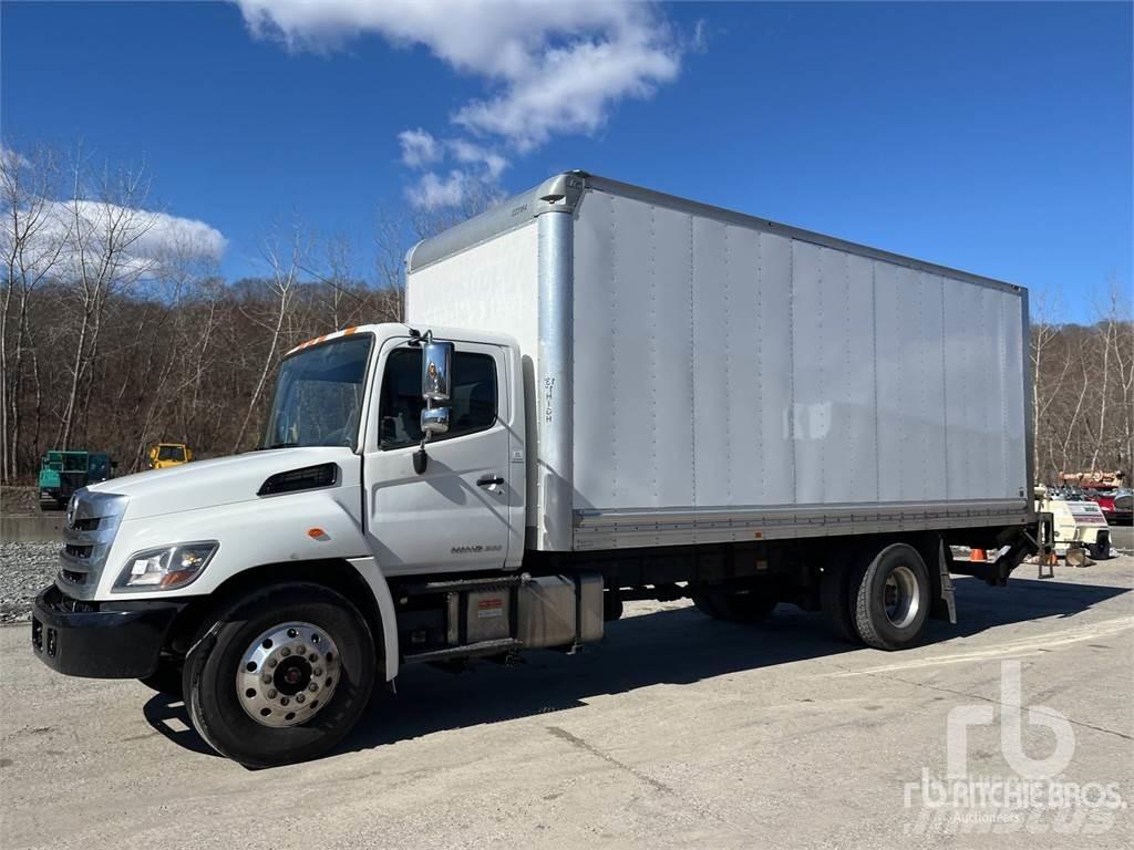 Hino 268 Furgonetas cerradas