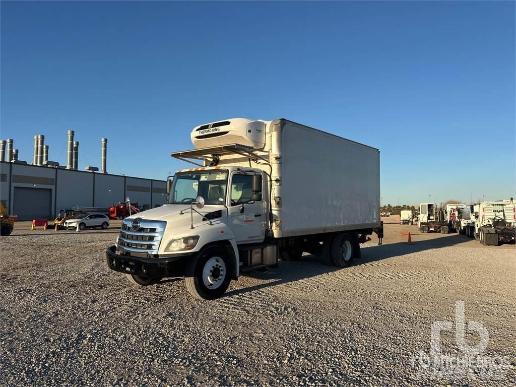 Hino 268 Furgonetas con temperatura controlada