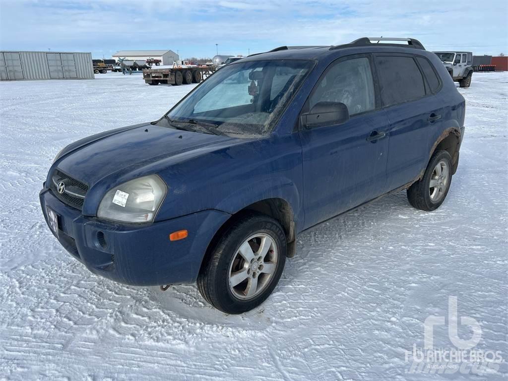 Hyundai TUCSON Caja abierta/laterales abatibles